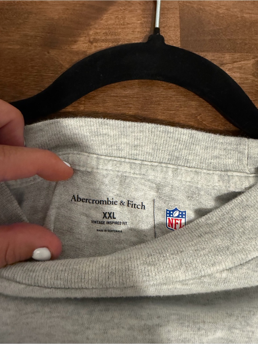 Abercrombie Dallas Cowboys Grey Graphic Tee - Picture 3 of 3